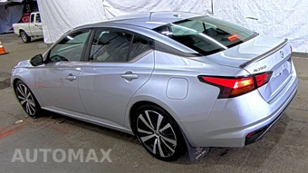 2020 Nissan Altima SR – miniatura 6