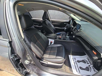 2020 Nissan Altima SR – miniatura 18