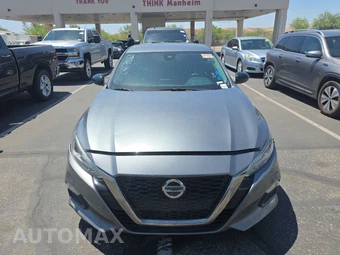 2020 Nissan Altima SR – miniatura 2