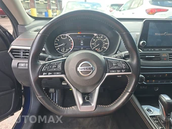 2020 Nissan Altima SR – miniatura 10