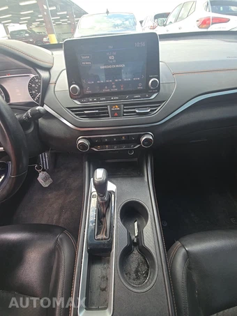 2020 Nissan Altima SR – miniatura 11