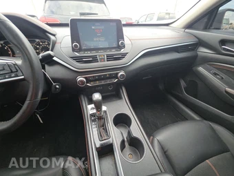 2020 Nissan Altima SR - miniatura 11