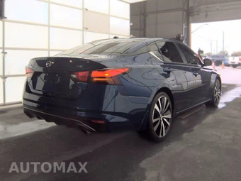 2020 Nissan Altima SR - miniatura 4