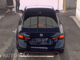 2020 Nissan Altima SR - miniatura 5