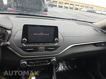 2020 Nissan Altima SV - miniatura 17