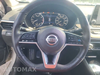 2020 Nissan Altima SV - miniatura 10