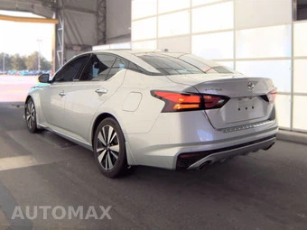 2020 Nissan Altima SV - miniatura 6