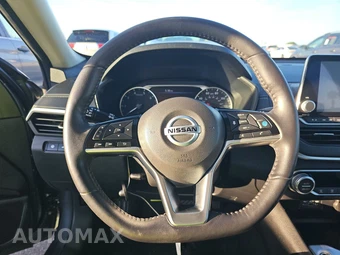 2020 Nissan Altima SV – miniatura 10
