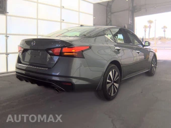 2020 Nissan Altima SV – miniatura 4