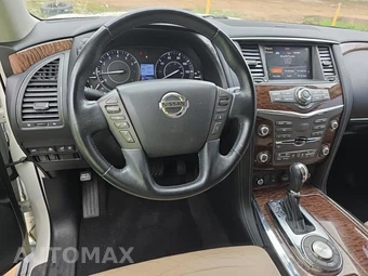 2020 Nissan Armada Platinum – miniatura 14