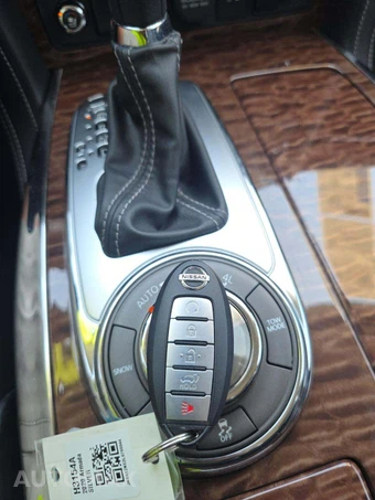 2020 Nissan Armada Platinum – miniatura 5