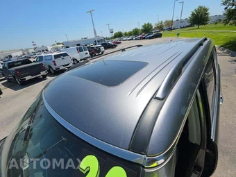 2020 Nissan Armada Platinum – miniatura 9