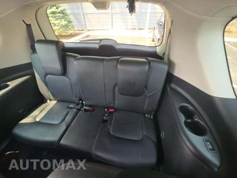 2020 Nissan Armada Platinum - miniatura 11