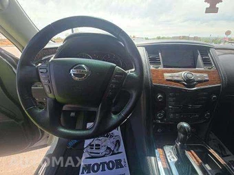 2020 Nissan Armada Platinum – miniatura 10