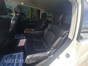 2020 Nissan Armada Platinum – miniatura 13