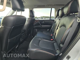 2020 Nissan Armada SL – miniatura 13