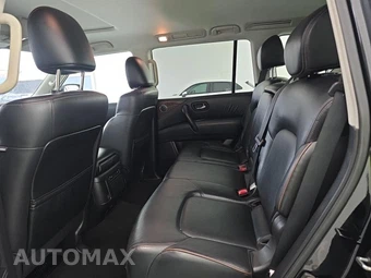 2020 Nissan Armada SL – miniatura 10