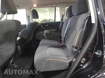2020 Nissan Armada SV – miniatura 13