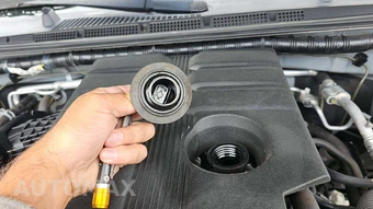 2020 Nissan Frontier S Crew Cab Medium Bed – miniatura 18
