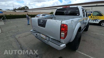 2020 Nissan Frontier S Crew Cab Medium Bed – miniatura 32