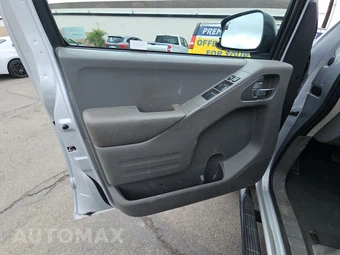 2020 Nissan Frontier S Crew Cab Medium Bed – miniatura 9