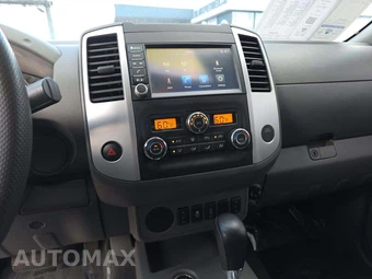 2020 Nissan Frontier SV Crew Cab Medium Bed – miniatura 10