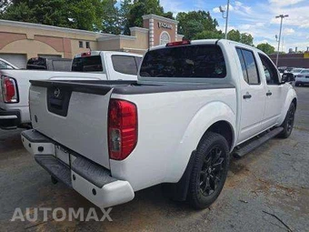 2020 Nissan Frontier SV Crew Cab Medium Bed – miniatura 3
