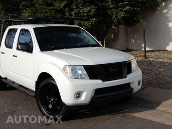 2020 Nissan Frontier SV Crew Cab Medium Bed - miniatura 2