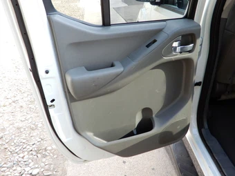 2020 Nissan Frontier SV Crew Cab Medium Bed - miniatura 21