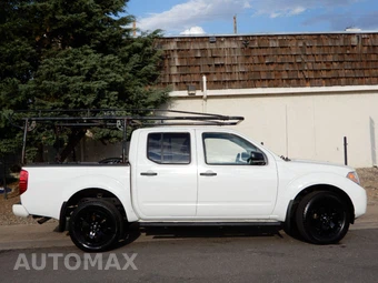 2020 Nissan Frontier SV Crew Cab Medium Bed - miniatura 4
