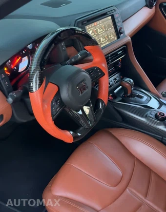 2020 Nissan GT-R Premium - miniatura 2