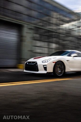 2020 Nissan GT-R Premium - miniatura 23