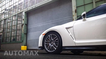 2020 Nissan GT-R Premium - miniatura 8