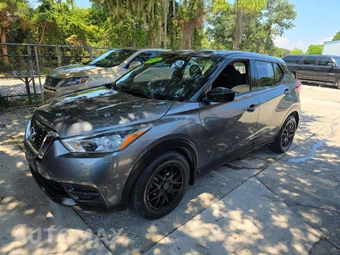 2020 Nissan Kicks S