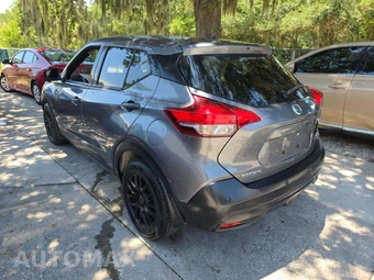2020 Nissan Kicks S – miniatura 2