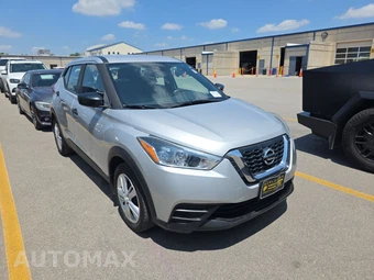 2020 Nissan Kicks S – miniatura 3