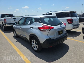 2020 Nissan Kicks S – miniatura 6