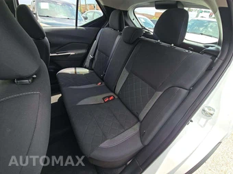 2020 Nissan Kicks S – miniatura 13