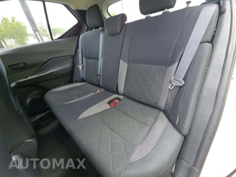 2020 Nissan Kicks S – miniatura 10