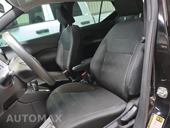 2020 Nissan Kicks S – miniatura 7