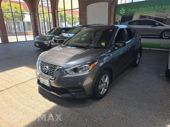 2020 Nissan Kicks S