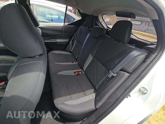 2020 Nissan Kicks S – miniatura 13
