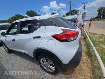 2020 Nissan Kicks S – miniatura 2