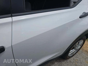 2020 Nissan Kicks S – miniatura 25