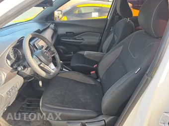 2020 Nissan Kicks S – miniatura 7
