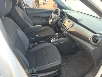 2020 Nissan Kicks S – miniatura 8