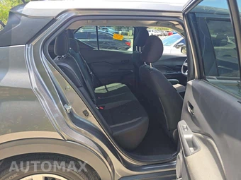 2020 Nissan Kicks S – miniatura 13