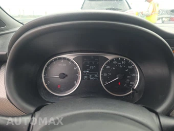 2020 Nissan Kicks S - miniatura 12