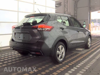 2020 Nissan Kicks S - miniatura 4