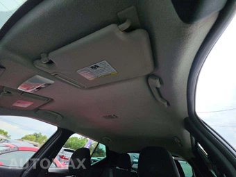 2020 Nissan Kicks S – miniatura 11